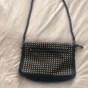 Urban Expressions crossbody purse